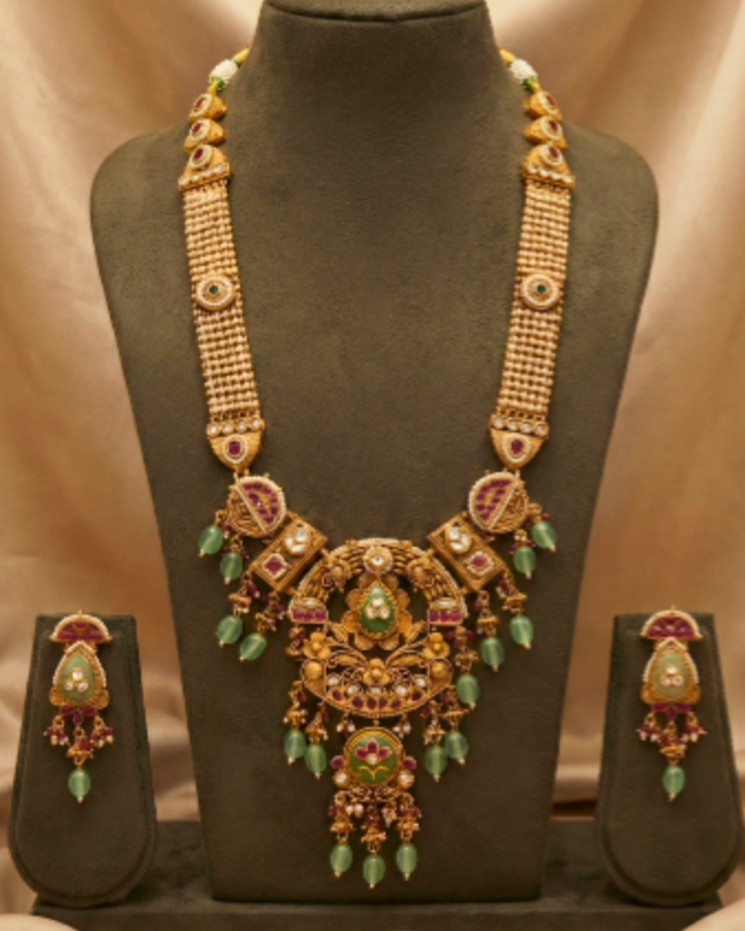 Vanika Viraasat Long Set