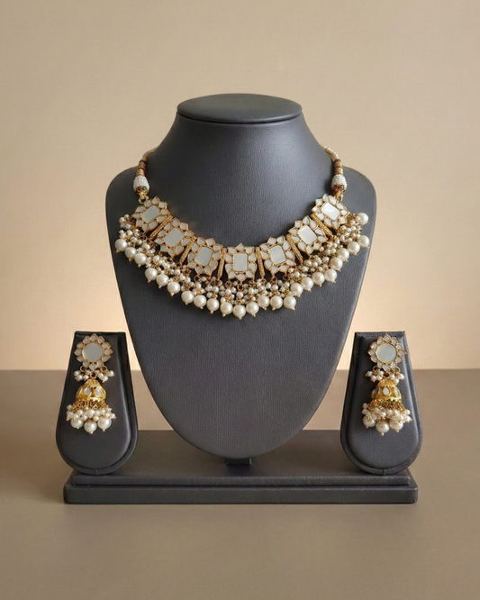 Noor Pearl Choker Set