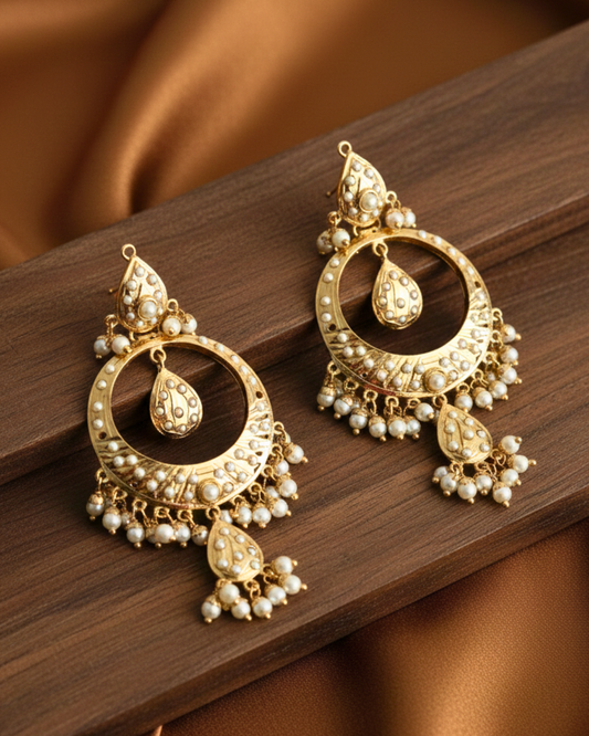 Noor Teardrop Chandbali