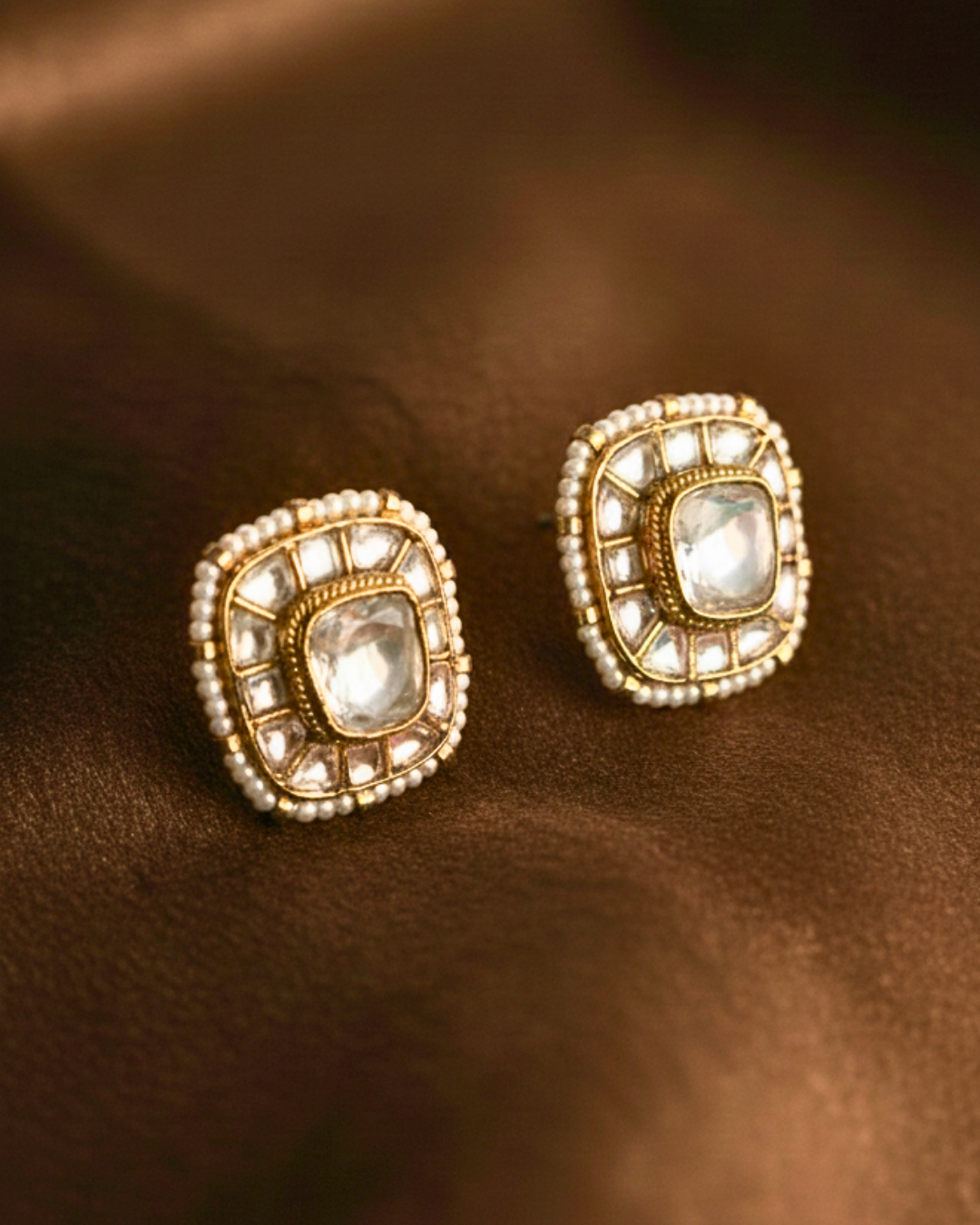 Noor-e-Safa Kundan Studs