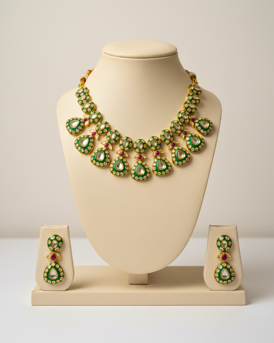 Firdaus Emerald Drop Set