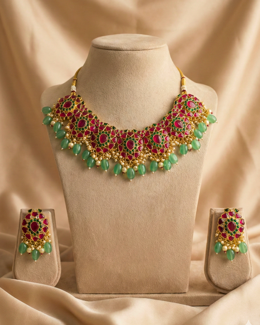 Gulnaar Green Kundan Set