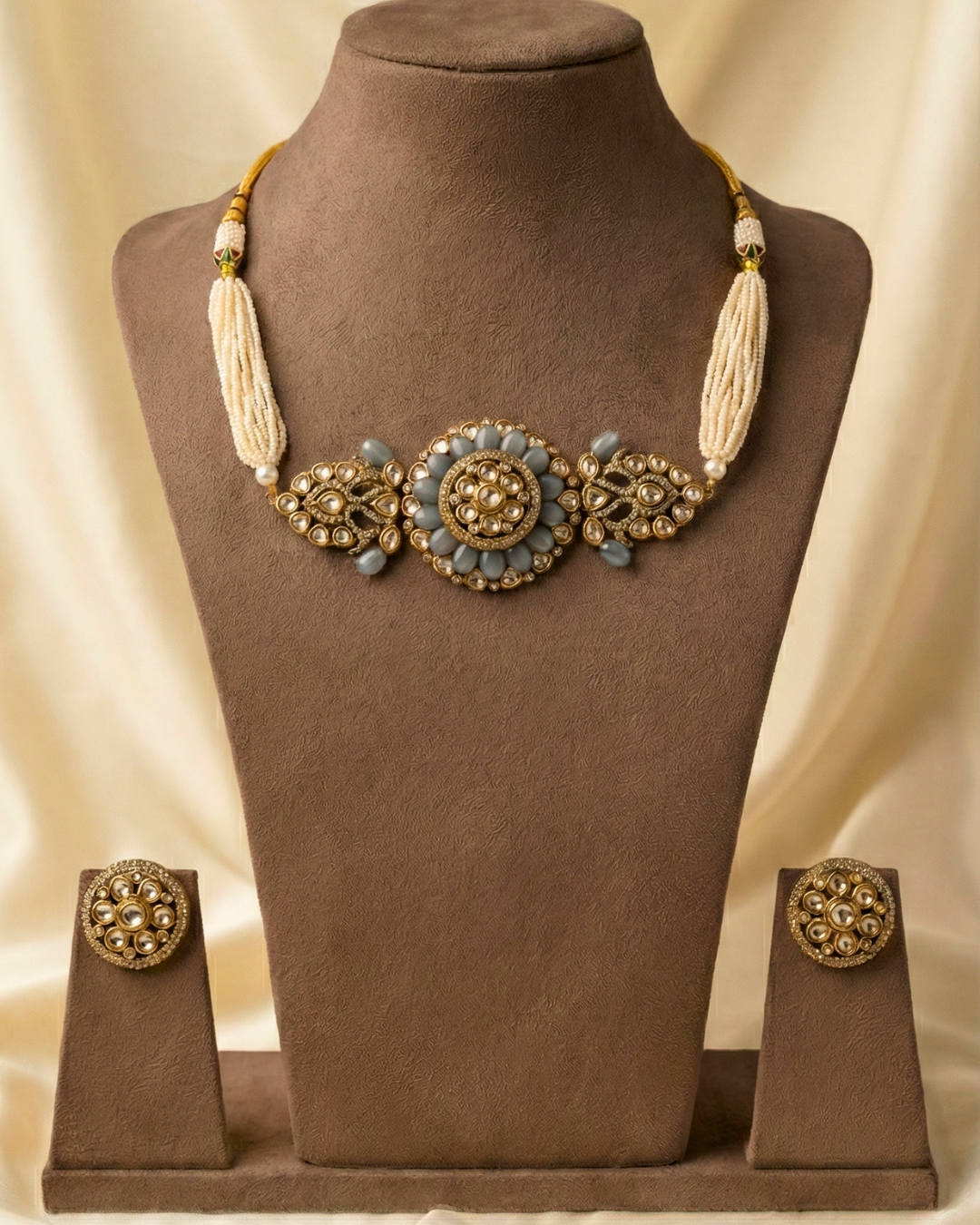 Nizam-e-Khaas Pearl Choker