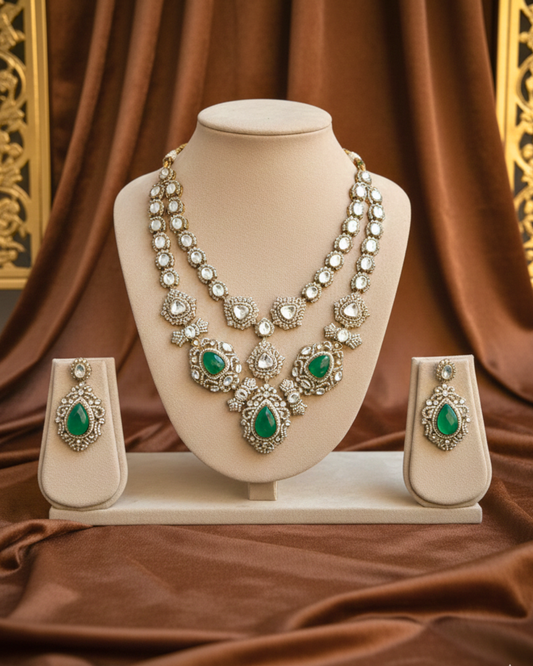 Vanya Emerald Grace Necklace Set