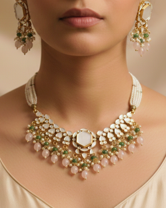 Iris Pearl Flora Set
