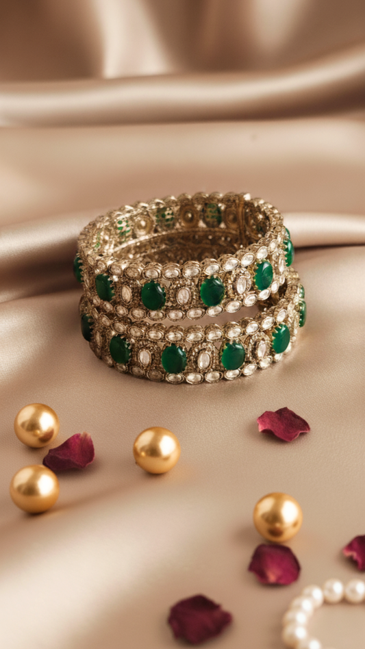 Emerald Noor Kada