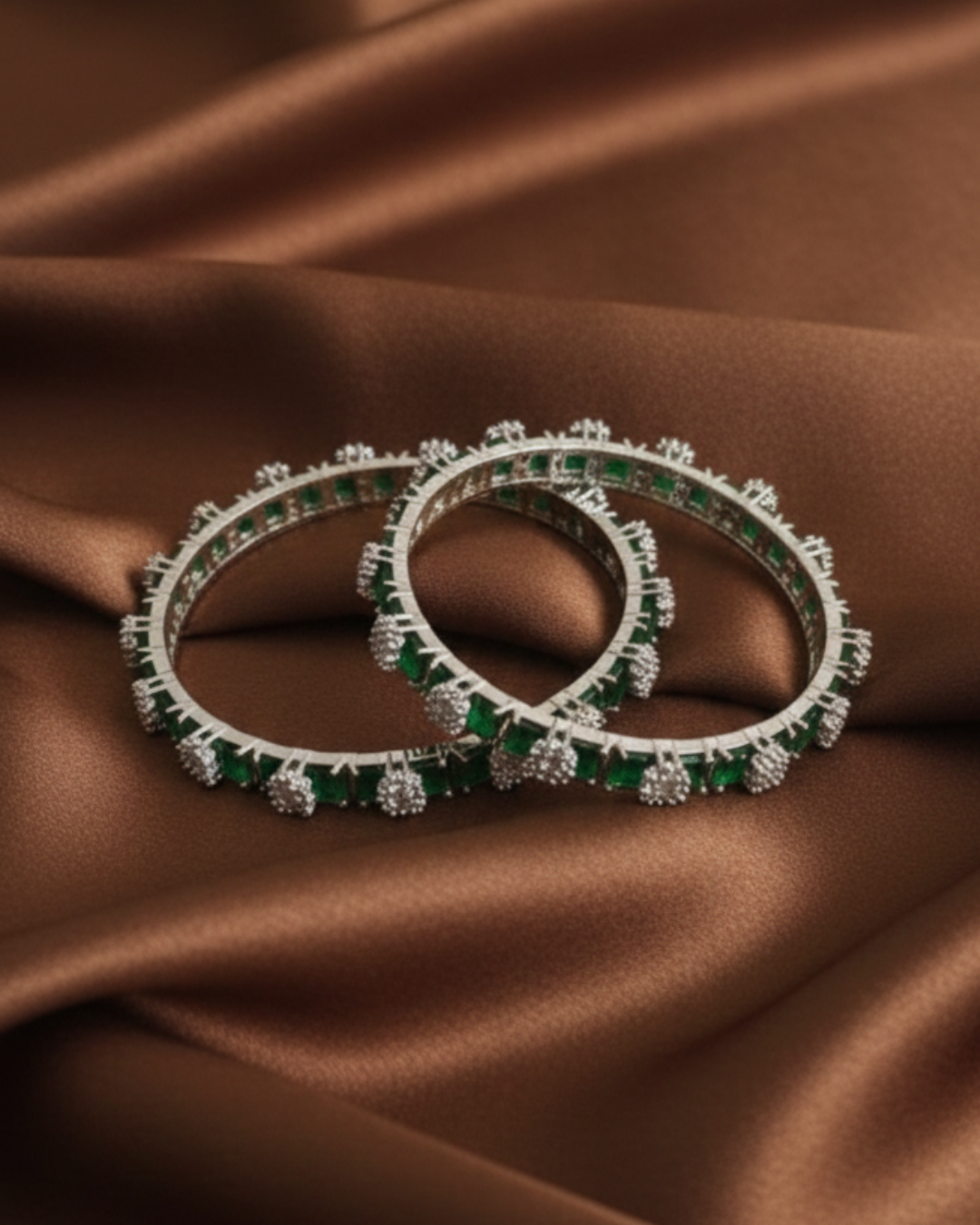 Zaina Emerald Kada