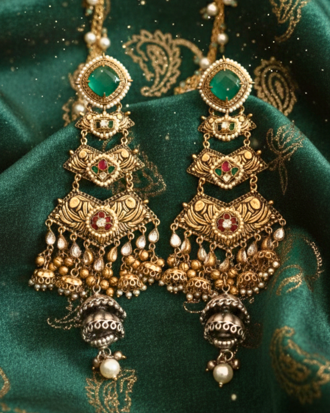 Elira Emerald Earrings