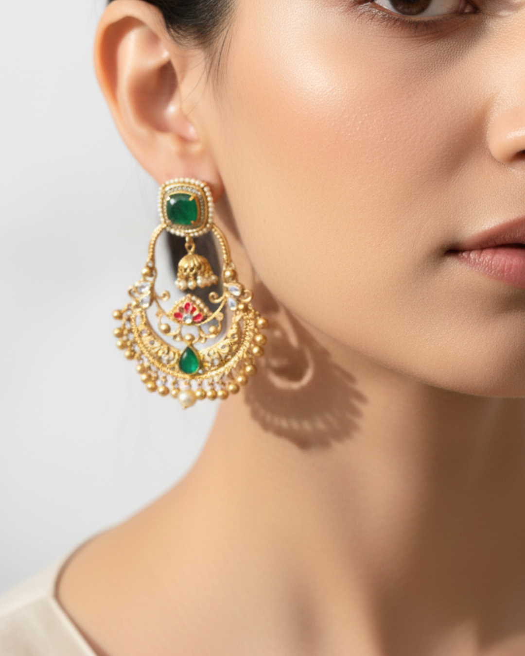 Kavya Emerald Grace Earrings