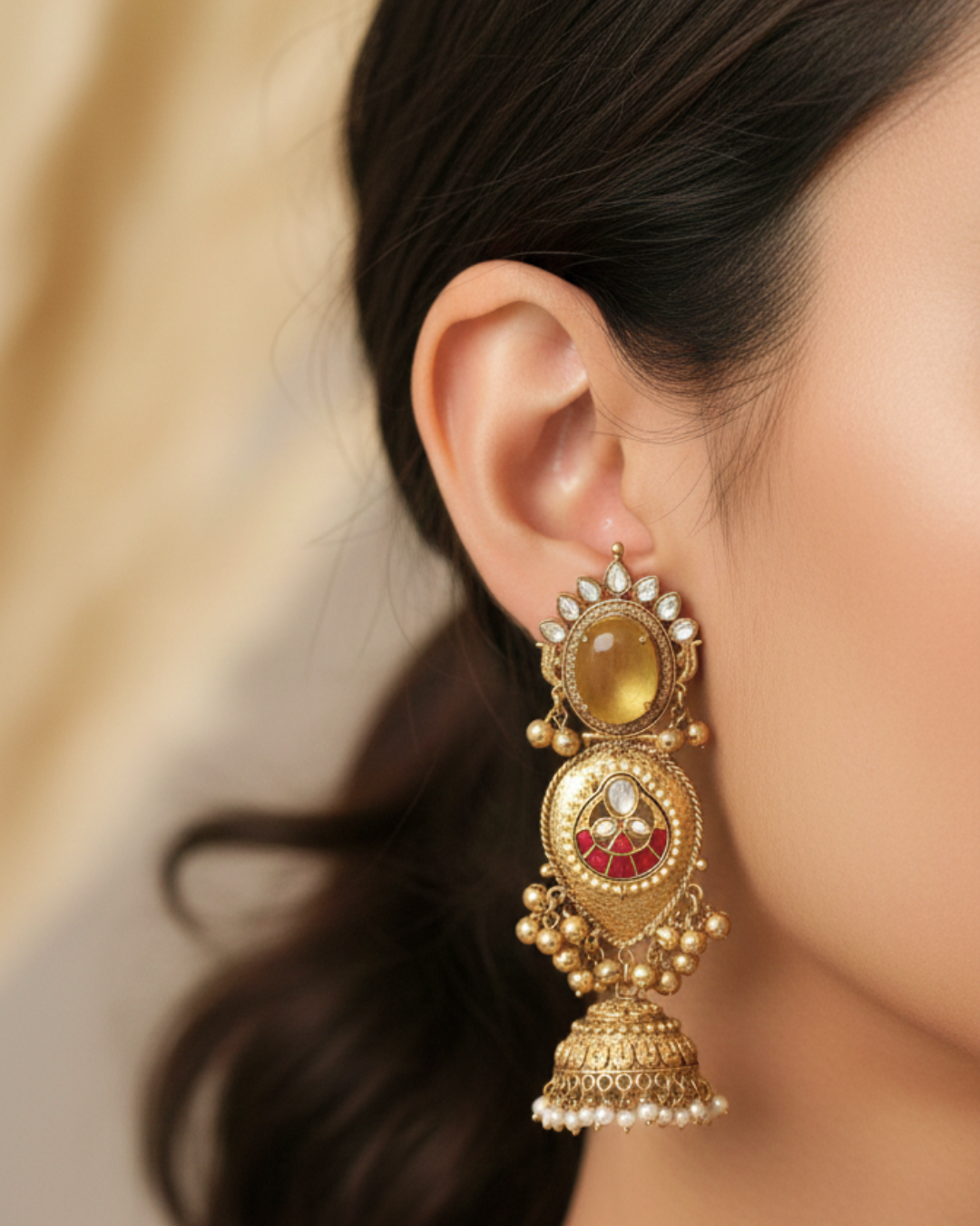 Amara Sunehri Jhumkas