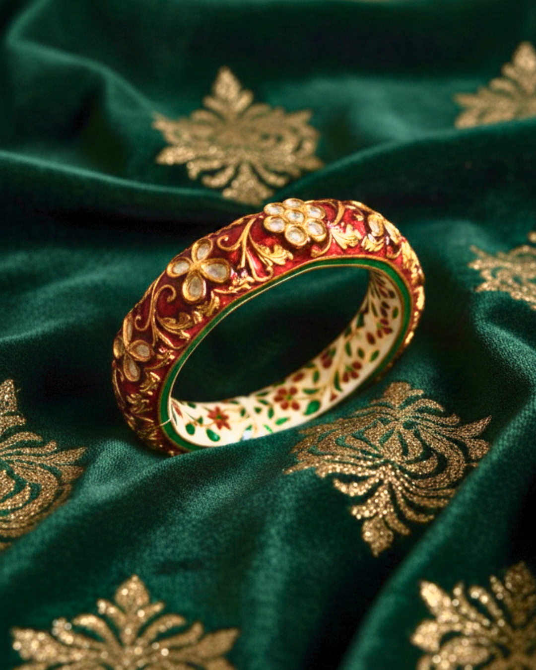 Gulnaar Enamel Kada